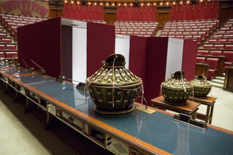Quirinale, le scelte dei partiti nella prima votazione
