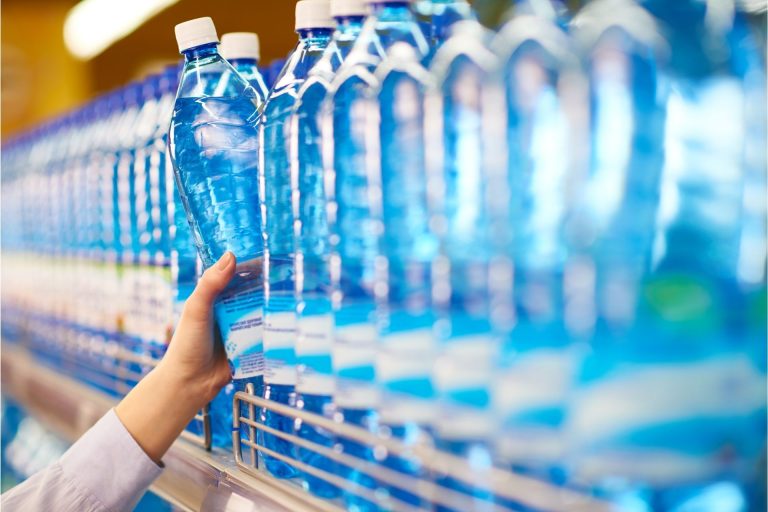 Stabile la spesa per l’acqua, aumentano le estrazioni di acque minerali
