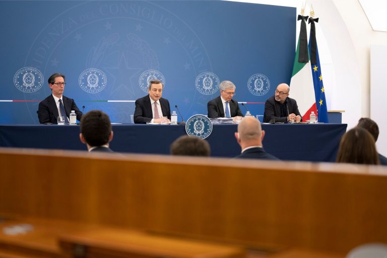 Gli interventi del Governo su bollette e accise carburanti