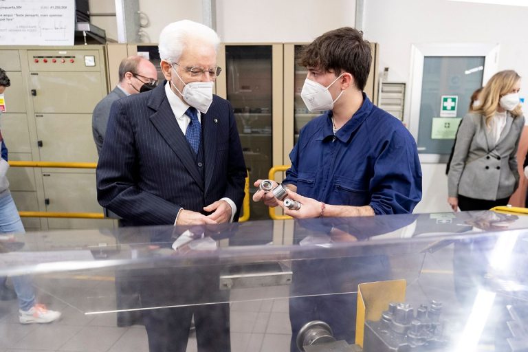 Mattarella: «La sicurezza sul lavoro è alle fondamenta della sicurezza sociale»