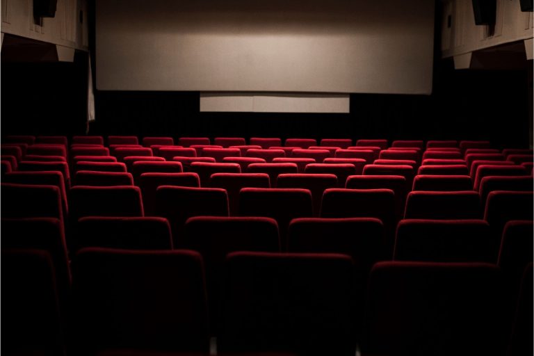 Una legge per aiutare le sale cinematografiche