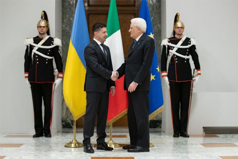 Mattarella: «L’Italia sostiene fermamente la sovranità dell’Ucraina»
